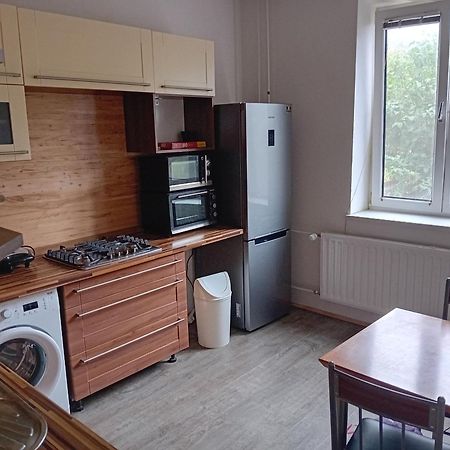 Holub Apartment In City Centrum Komarov Bagian luar foto